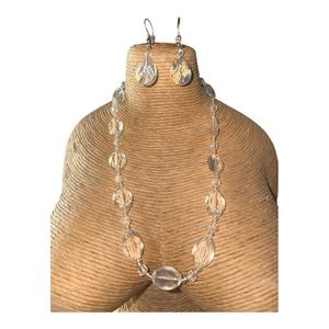 Vintage clear acrylic necklace w/prism clear fishhook modern earrings. JB1